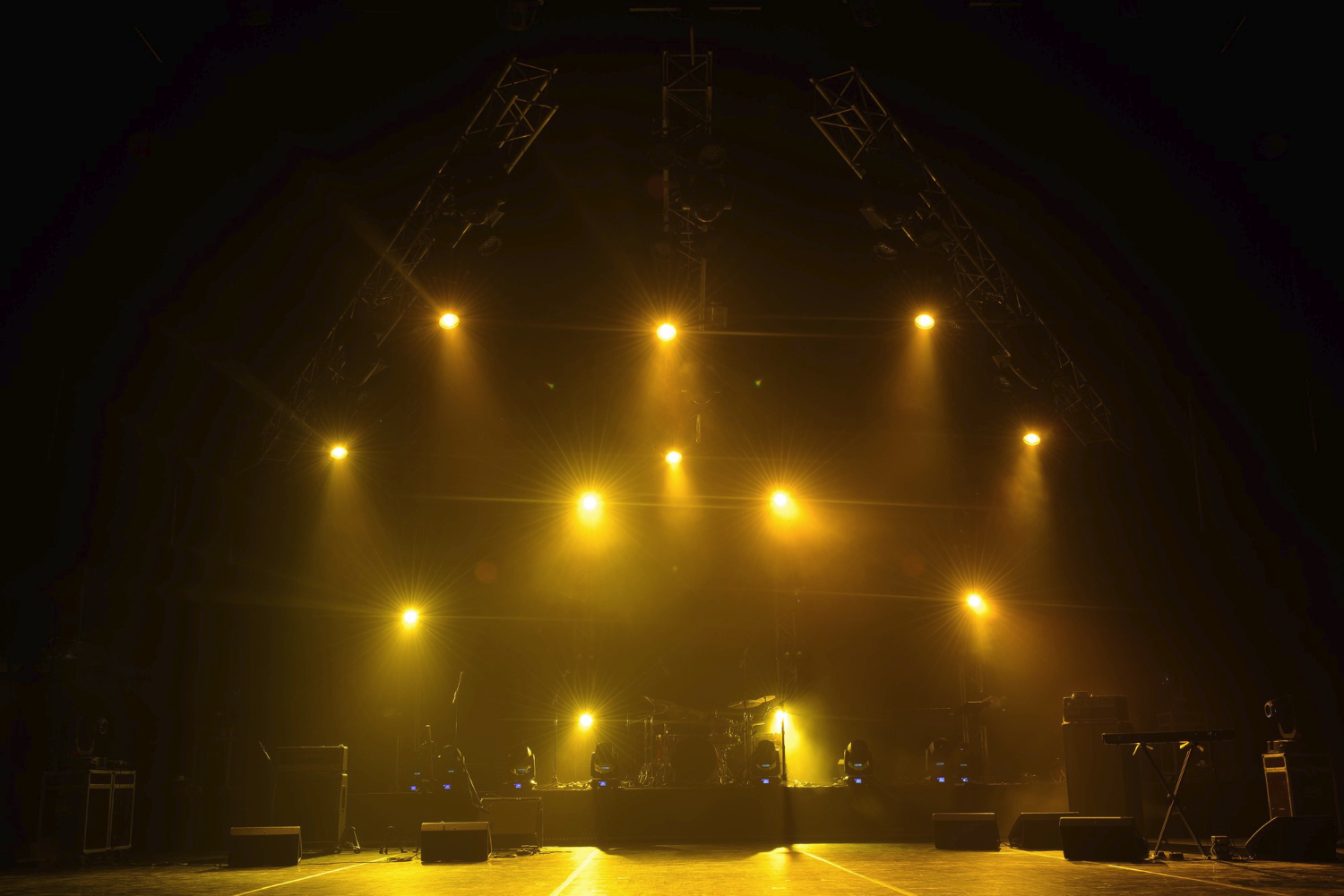Image showing Stage Lighting for Concerts and Performances - Dynamic Lighting